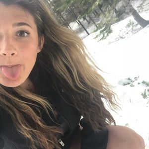 Meet your Posher, Isabella